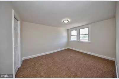 2834 Oakford Avenue, Baltimore, MD 21215 - Photo 37