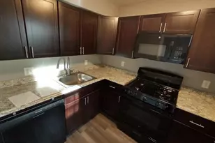 6101 Chinquapin Pkwy, Baltimore, MD 21239 - Photo 13