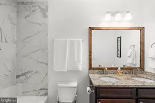 114 N Port St, Baltimore, MD 21224 - Photo 13