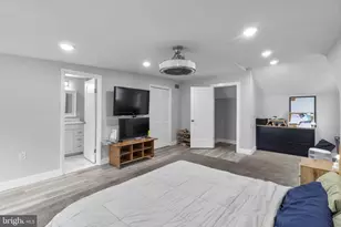 6008 Glenoak Ave, Baltimore, MD 21214 - Photo 13