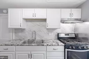 2837 Round Rd, Baltimore, MD 21225 - Photo 17