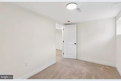 6100 Glenoak Avenue, Baltimore, MD 21214 - Photo 23