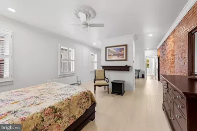 2210 E Pratt Street, Baltimore, MD 21231 - Photo 25