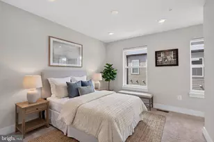 112 Glass Ln, Baltimore, MD 21230 - Photo 9