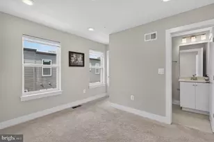 112 Glass Ln, Baltimore, MD 21230 - Photo 17