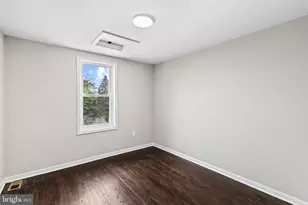 222 N Hilton St, Baltimore, MD 21229 - Photo 9