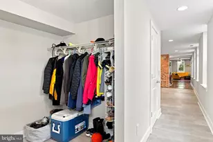 219 Collington Ave S, Baltimore, MD 21231 - Photo 15