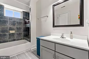 219 Collington Ave S, Baltimore, MD 21231 - Photo 29