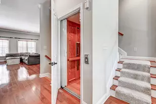 1319 Covington St, Baltimore, MD 21230 - Photo 9