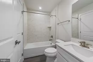 814 Watts St, Baltimore, MD 21217 - Photo 31