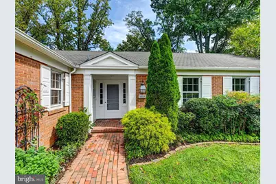 6009 Hunt Club Lane, Baltimore, MD 21210 - Photo 5