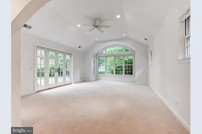 6009 Hunt Club Lane, Baltimore, MD 21210 - Photo 19