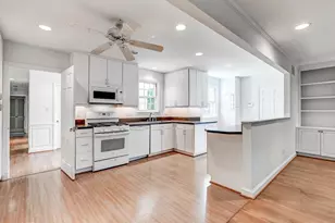 6009 Hunt Club Ln, Baltimore, MD 21210 - Photo 15