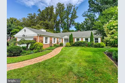 6009 Hunt Club Lane, Baltimore, MD 21210 - Photo 3