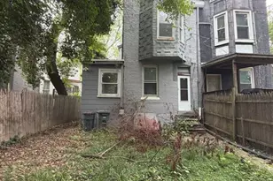 2206 Lyndhurst Ave, Baltimore, MD 21216 - Photo 9