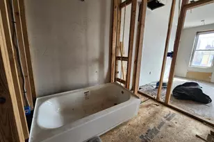 2932 Greenmount Ave, Baltimore, MD 21218 - Photo 11