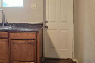 611 Denison St, Baltimore, MD 21229 - Photo 3