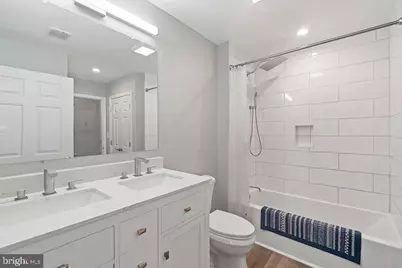 23 Pierside Drive #326, Baltimore, MD 21230 - Photo 3