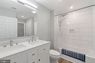 23 Pierside Dr, Baltimore, MD 21230 - Photo 3