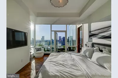 300 International Drive #2302, Baltimore, MD 21202 - Photo 57