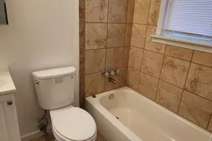 4518 Fairfax Rd, Baltimore, MD 21216 - Photo 7