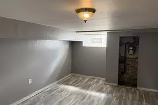 312 S Newkirk St, Baltimore, MD 21224 - Photo 9