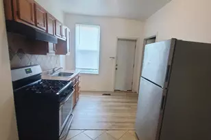 3907 Fairview Ave, Baltimore, MD 21216 - Photo 9