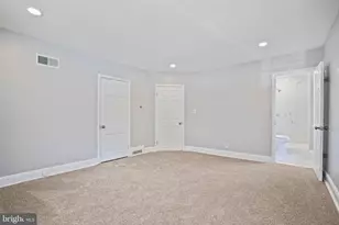 900 E Belvedere Ave, Baltimore, MD 21212 - Photo 23