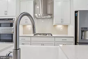 2519 Light St, Baltimore, MD 21230 - Photo 7