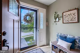 4215 Harcourt Rd, Baltimore, MD 21214 - Photo 9