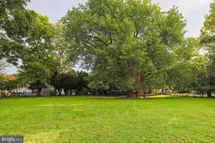 2804 Hanson Ave, Baltimore, MD 21209 - Photo 9
