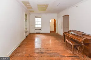 3309 Pinkney Rd, Baltimore, MD 21215 - Photo 7