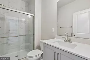 2721 Ferry Bar Dr, Baltimore, MD 21230 - Photo 19