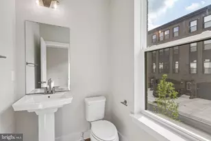 2721 Ferry Bar Dr, Baltimore, MD 21230 - Photo 11