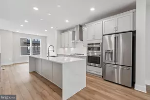 2721 Ferry Bar Dr, Baltimore, MD 21230 - Photo 1