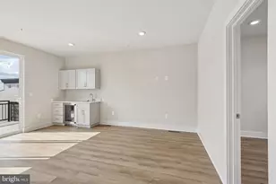 2721 Ferry Bar Dr, Baltimore, MD 21230 - Photo 31