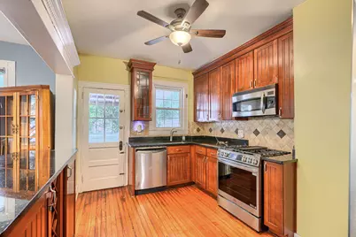 205 E 32nd, Baltimore, MD 21218 - Photo 11