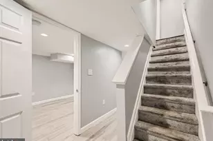 905 E Patapsco Ave, Baltimore, MD 21225 - Photo 17