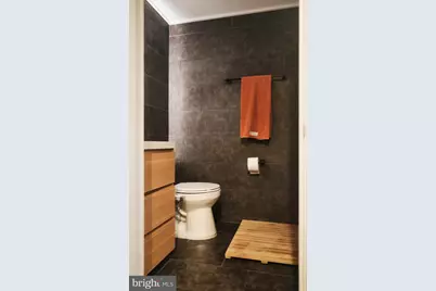 2076 Eric Shaefer, Baltimore, MD 21211 - Photo 33