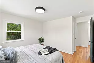 1300 E 35th St, Baltimore, MD 21218 - Photo 19