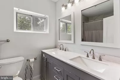 2404 Chelsea Terrace, Baltimore, MD 21216 - Photo 27