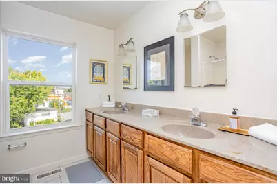 5227 Crowson Avenue #2, Baltimore, MD 21212 - Photo 13