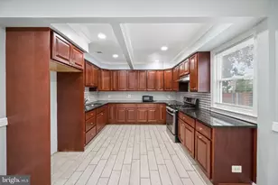 1103 Dundalk Ave, Baltimore, MD 21224 - Photo 5