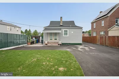 1103 Dundalk Avenue, Baltimore, MD 21224 - Photo 35