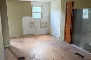2102 N Dukeland, Baltimore, MD 21216 - Photo 11