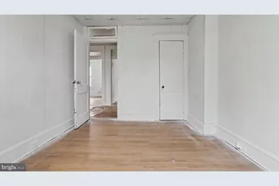2825 W Lafayette Avenue, Baltimore, MD 21216 - Photo 23