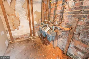 2014 McCulloh St, Baltimore, MD 21217 - Photo 25