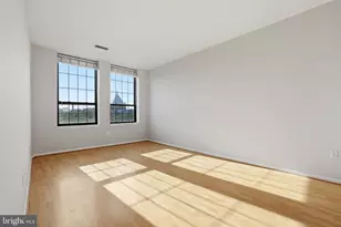 1011 Hunter St, Baltimore, MD 21202 - Photo 11
