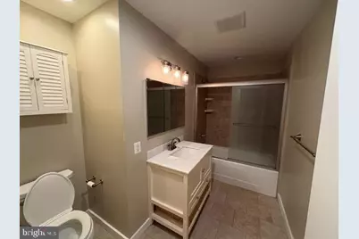 36 Bouton Green Court, Baltimore, MD 21210 - Photo 17