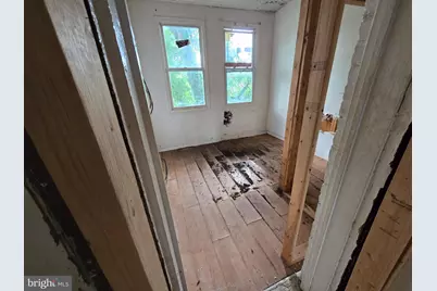 3418 Saint Ambrose Avenue, Baltimore, MD 21215 - Photo 15